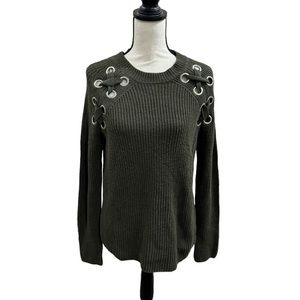 CRISS CROSS SHOULDER SWEATER